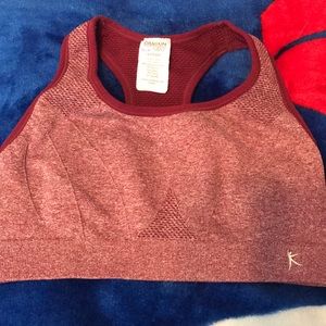 Danskin sports bra, FREE gift included❗️🎁